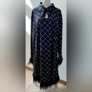 SHEIN Curve | ladies plus size faux fur dress. Size: 4XL